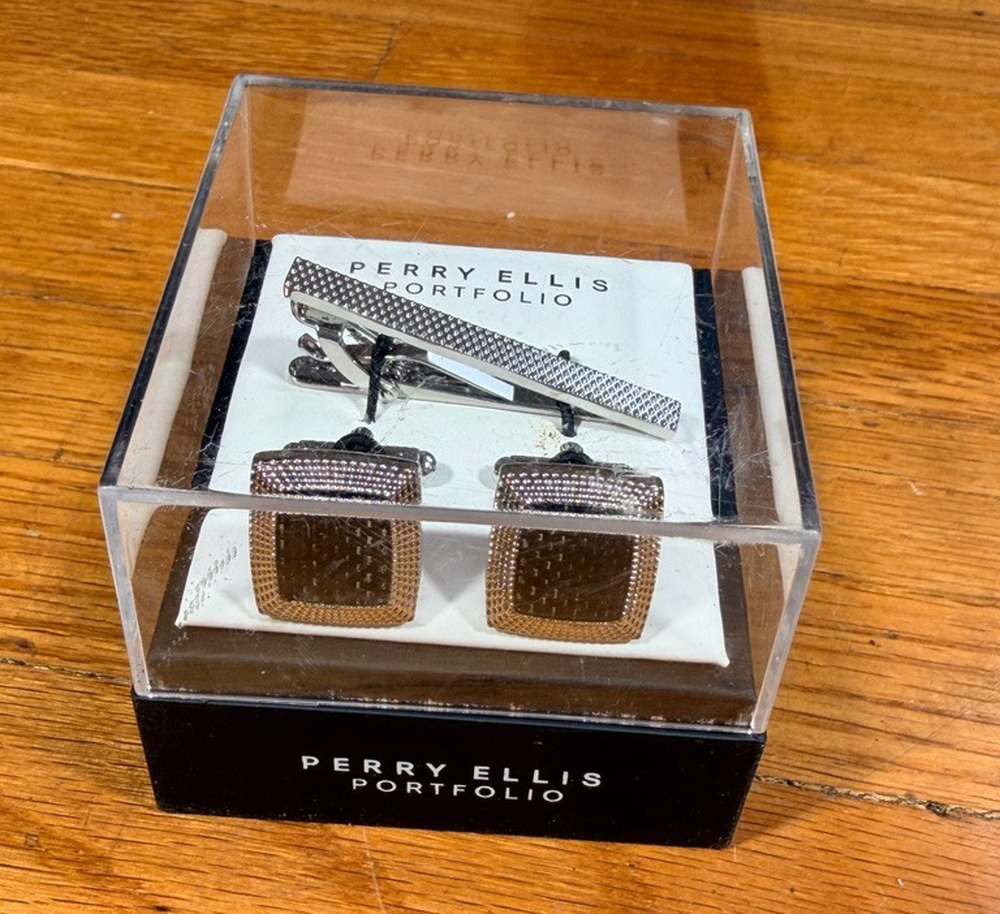 Perry Ellis Portfolio Cufflinks & Tie Clip Set Black Silver Tone Boxed